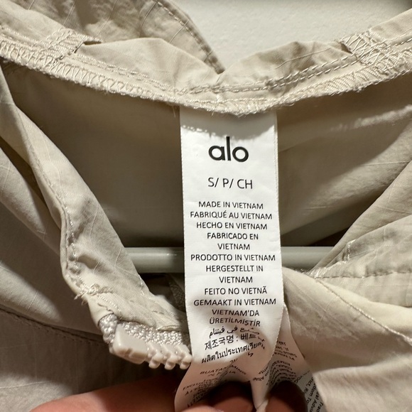 ALO Vantage Ripstop Track Jacket - Picture 4 of 5